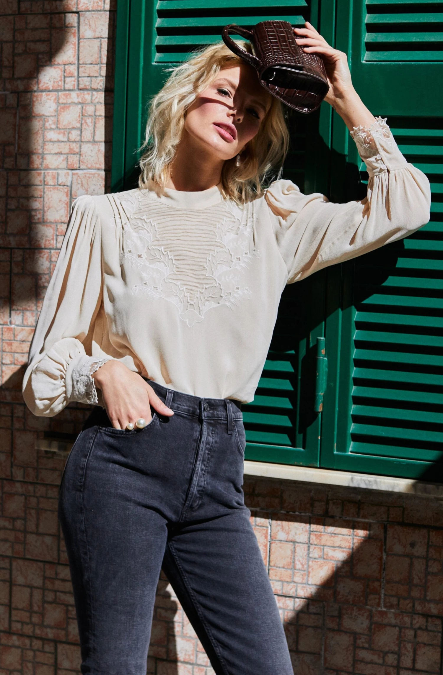 Monarch Top 17 Monarch Top - Image 15