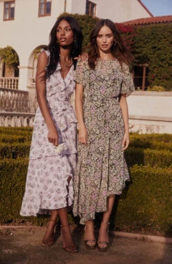 Flutter Sleeve Asymmetrical Floral Maxi Dress 39 Flutter Sleeve Asymmetrical Floral Maxi Dress -Dress Sales Store 22 01 26 LOOK 26 0059 6bb60124 312f 48c5 8eed d711dc8840d3