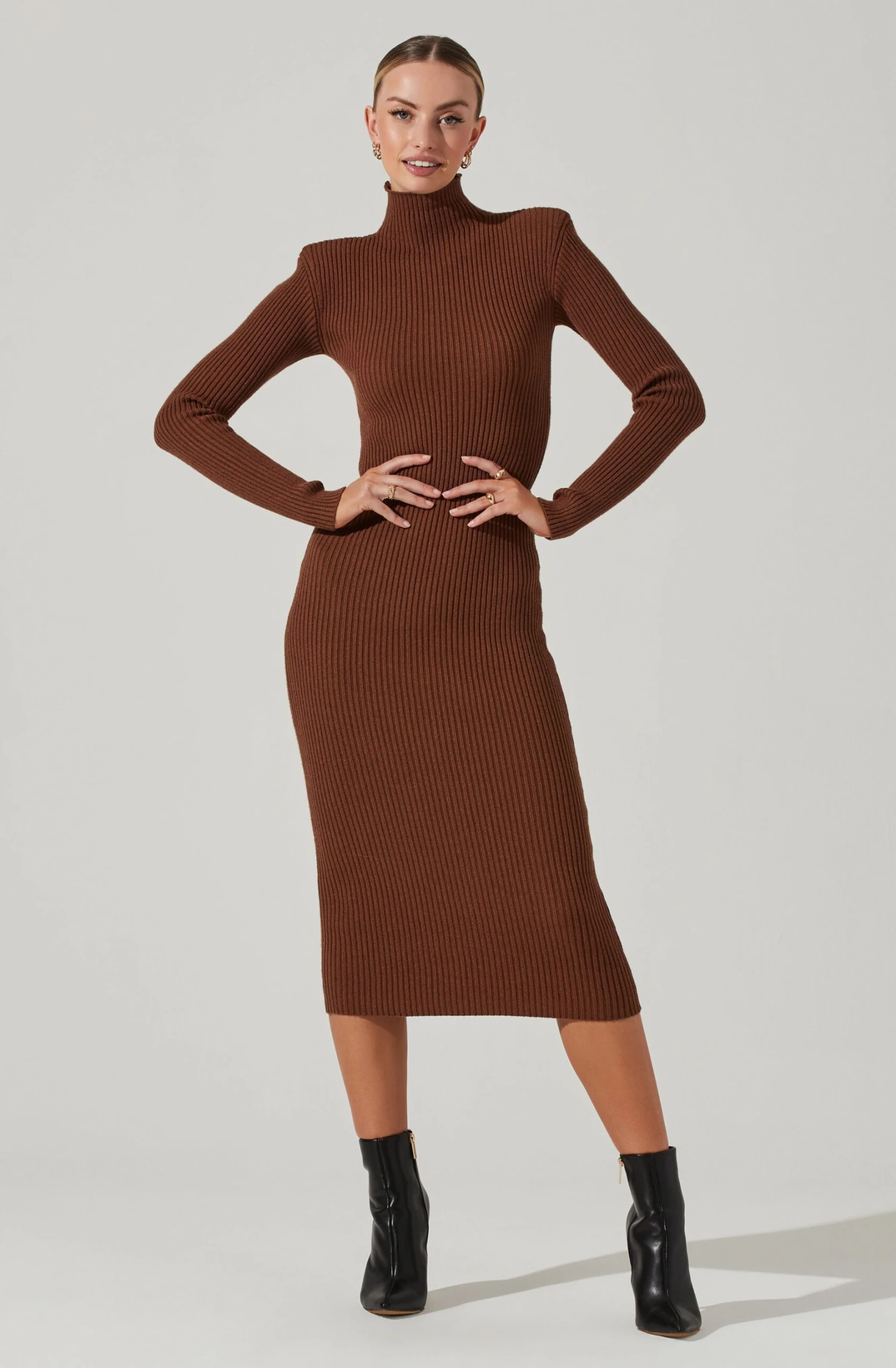 Abilene Long Sleeve Turtleneck Midi Sweater Dress 8 Abilene Long Sleeve Turtleneck Midi Sweater Dress - Image 6