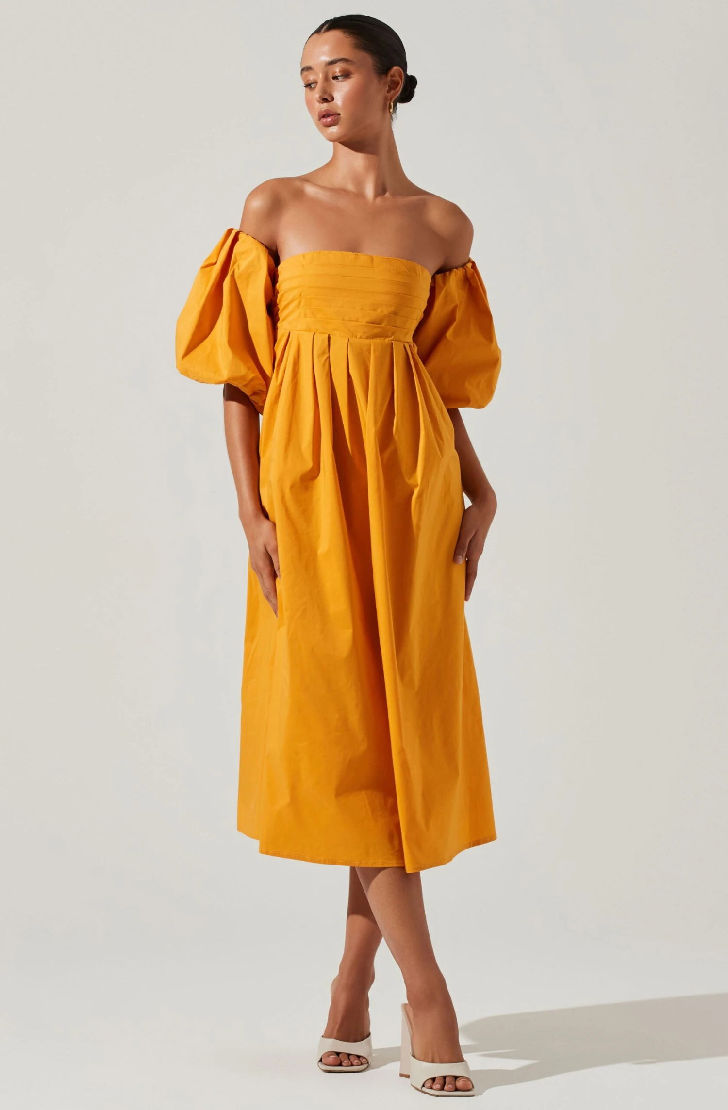 Carlin Off Shoulder Puff Sleeve Midi Dress 5 Carlin Off Shoulder Puff Sleeve Midi Dress - Image 3