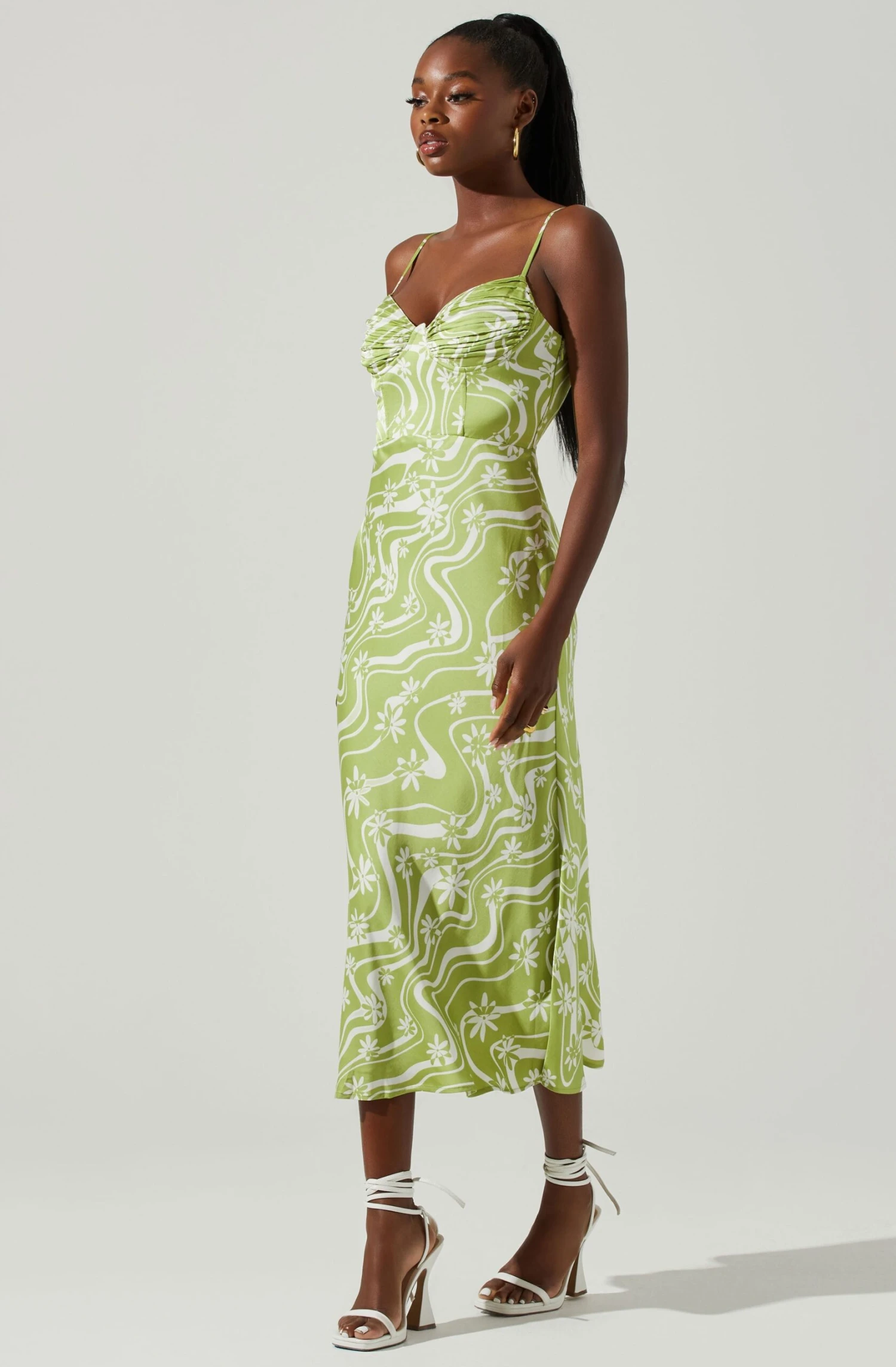 Mabel Retro Floral Bustier Midi Dress 3 Mabel Retro Floral Bustier Midi Dress