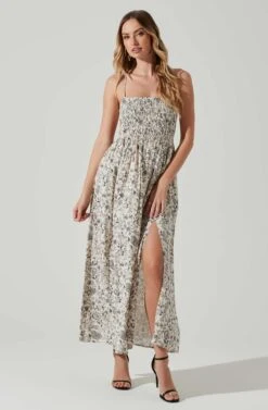 Stasia Floral Smocked Midi Dress 16 Stasia Floral Smocked Midi Dress -Dress Sales Store ACDR101720P DARKBROWNPAISLEY 2