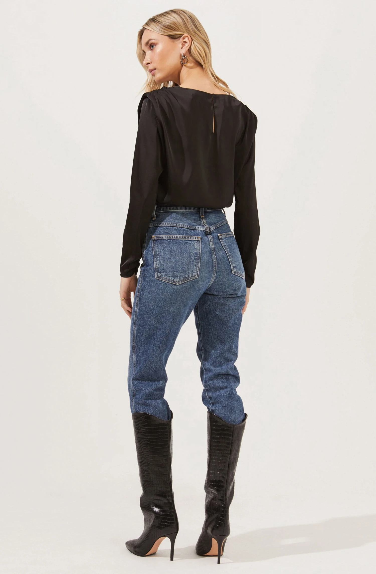 Blakely Draped Satin Long Sleeve Bodysuit 6 Blakely Draped Satin Long Sleeve Bodysuit - Image 4