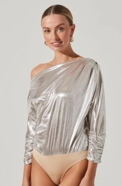 Lorella Metallic Off Shoulder Bodysuit 10 Lorella Metallic Off Shoulder Bodysuit -Dress Sales Store ACT16877 SILVER 3