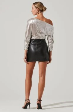 Lorella Metallic Off Shoulder Bodysuit 12 Lorella Metallic Off Shoulder Bodysuit -Dress Sales Store ACT16877 SILVER 6