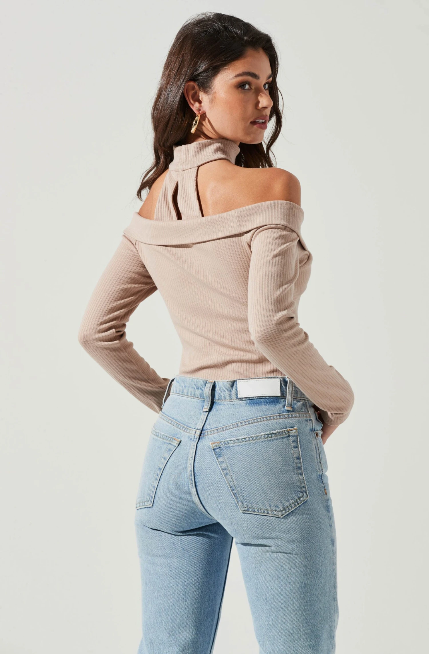 Tribeca Choker Neck Off Shoulder Bodysuit 14 Tribeca Choker Neck Off Shoulder Bodysuit - Image 12