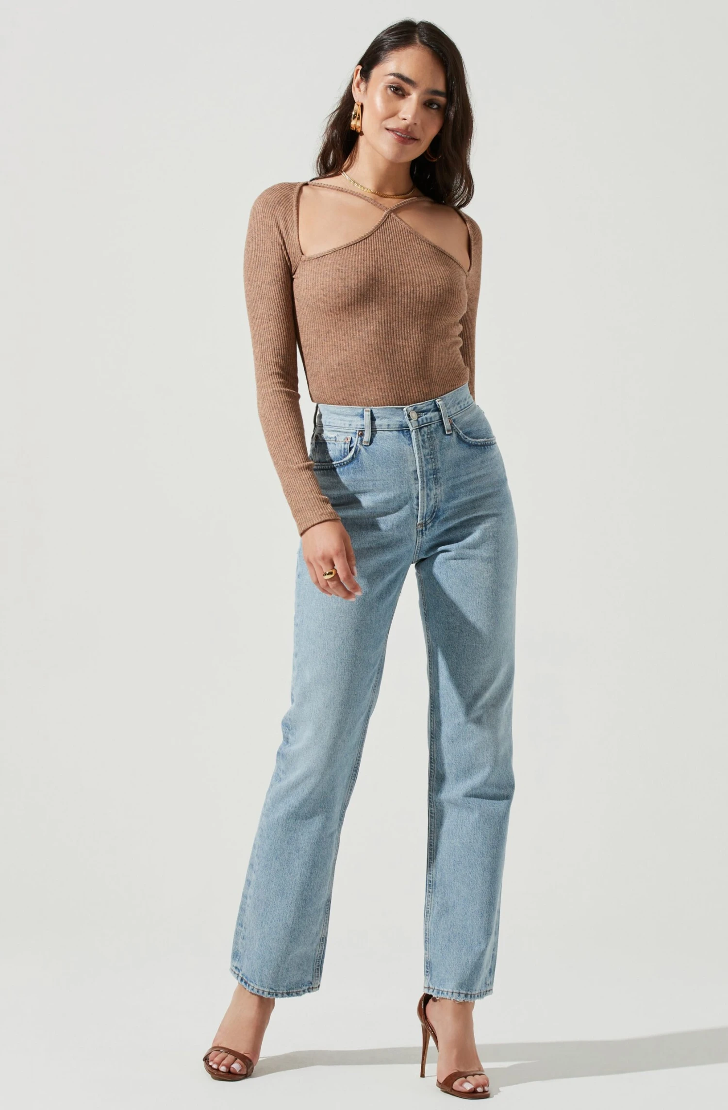 Vanowen Halter Cutout Shoulder Long Sleeve Bodysuit 4 Vanowen Halter Cutout Shoulder Long Sleeve Bodysuit - Image 2