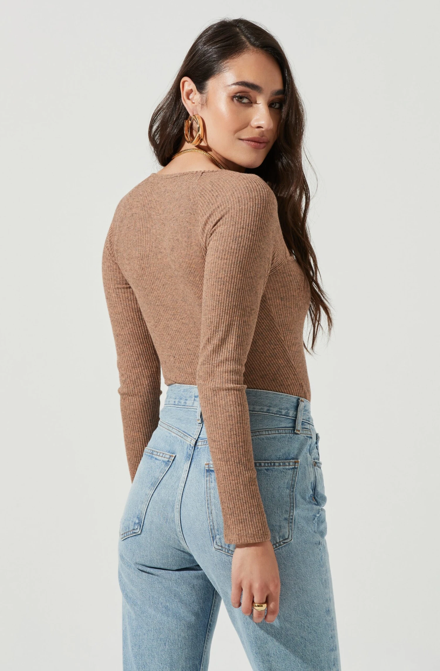 Vanowen Halter Cutout Shoulder Long Sleeve Bodysuit 8 Vanowen Halter Cutout Shoulder Long Sleeve Bodysuit - Image 6