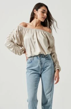 Jessen Off Shoulder Long Sleeve Top