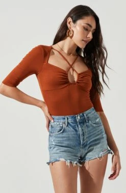 Mariona Cross Front Half Sleeve Bodysuit 20 Mariona Cross Front Half Sleeve Bodysuit -Dress Sales Store ACT17106 RUST 2
