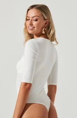 Mariona Cross Front Half Sleeve Bodysuit 17 Mariona Cross Front Half Sleeve Bodysuit -Dress Sales Store ACT17106 WHITE 6