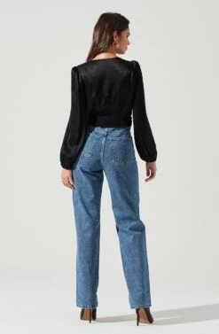 Nix Twist Front Long Sleeve Top 25 Nix Twist Front Long Sleeve Top -Dress Sales Store ACT17381 BLACK 1105