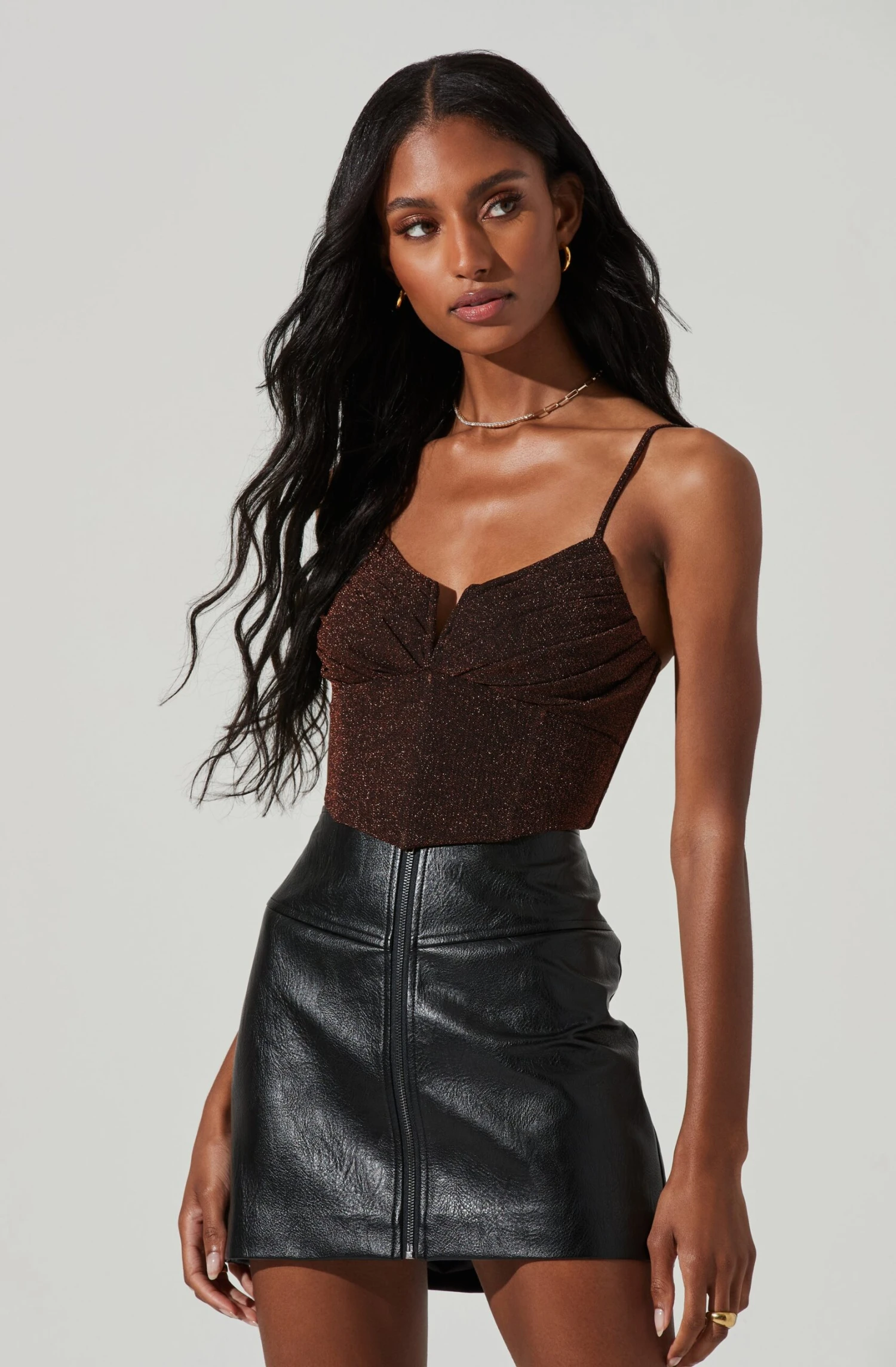 Suri Metallic Crop Top 6 Suri Metallic Crop Top - Image 4