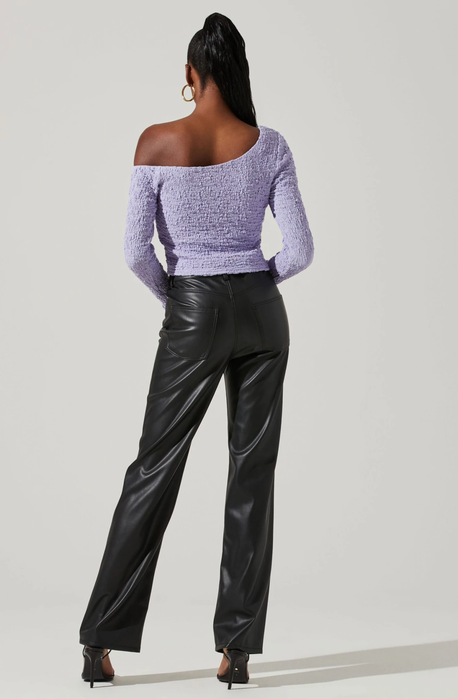 Finley Crinkled Off Shoulder Long Sleeve Crop Top 9 Finley Crinkled Off Shoulder Long Sleeve Crop Top - Image 7