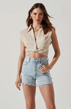 Kathlynn Front Twist Collared Top 26 Kathlynn Front Twist Collared Top -Dress Sales Store ACT17783 KHAKI 2