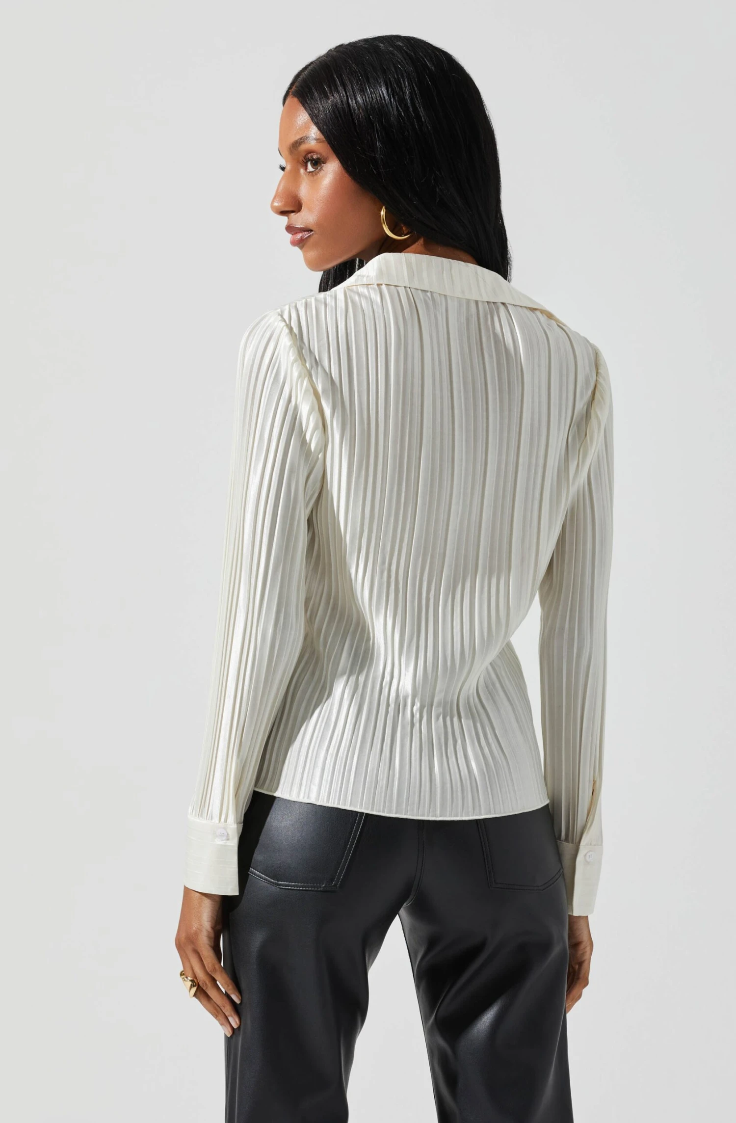 Laurel Satin Pleated Long Sleeve Top 20 Laurel Satin Pleated Long Sleeve Top - Image 18
