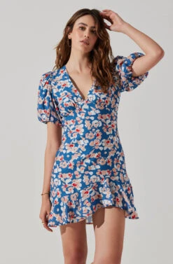 Flutter Sleeve Cutout Floral Mini Dress 17 Flutter Sleeve Cutout Floral Mini Dress -Dress Sales Store ADR10724 BLUEPINKFLORAL 3