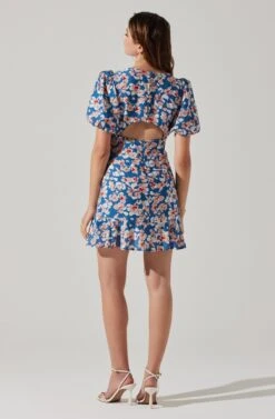Flutter Sleeve Cutout Floral Mini Dress 19 Flutter Sleeve Cutout Floral Mini Dress -Dress Sales Store ADR10724 BLUEPINKFLORAL 5