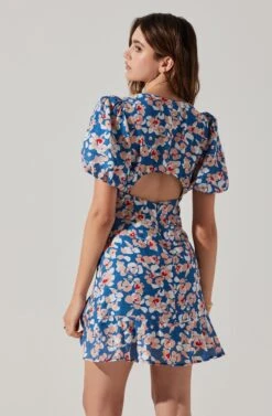 Flutter Sleeve Cutout Floral Mini Dress 18 Flutter Sleeve Cutout Floral Mini Dress -Dress Sales Store ADR10724 BLUEPINKFLORAL 6