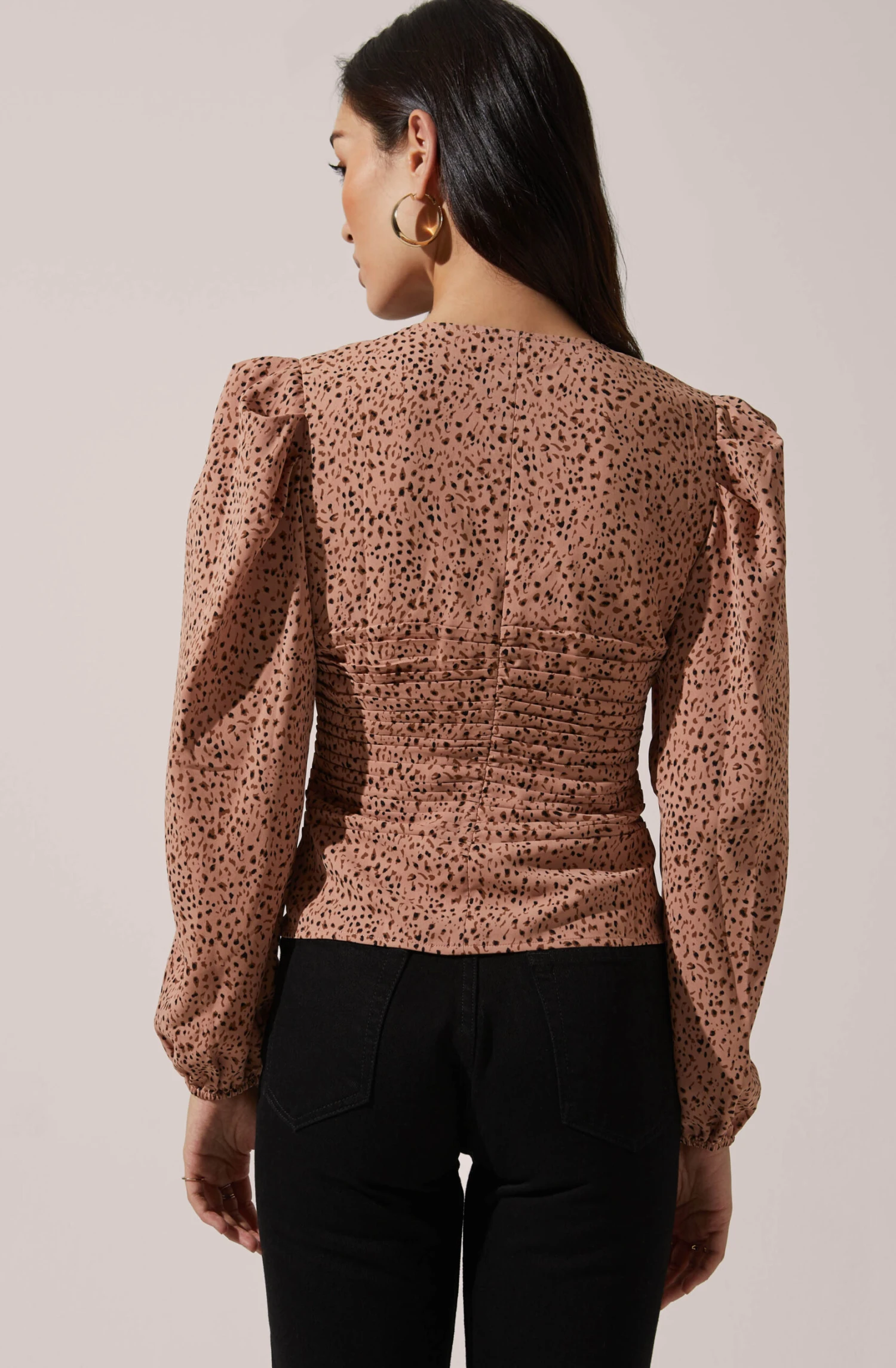 Cinched Front Long Sleeve Top 5 Cinched Front Long Sleeve Top - Image 3