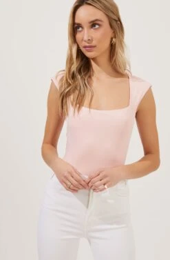 Cap Sleeve Square-Neck Bodysuit 26 Cap Sleeve Square-Neck Bodysuit -Dress Sales Store AT16705 BLUSH 3