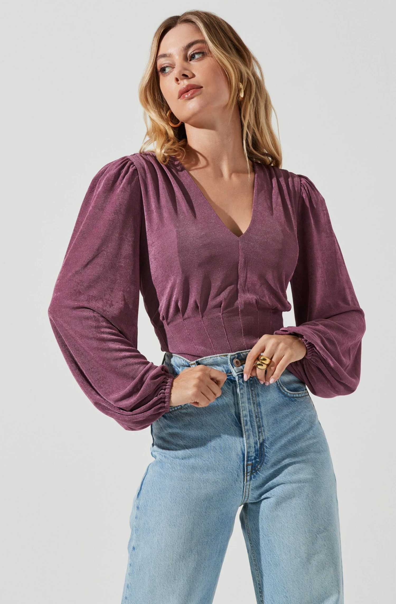 Long Sleeve V-Neck Bodysuit 3 Long Sleeve V-Neck Bodysuit