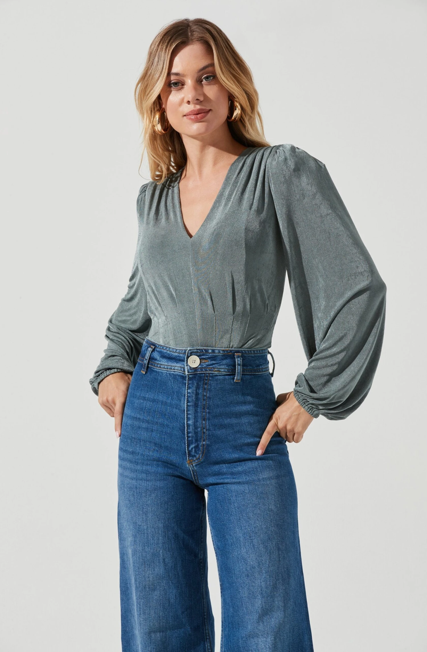 Long Sleeve V-Neck Bodysuit 9 Long Sleeve V-Neck Bodysuit - Image 7