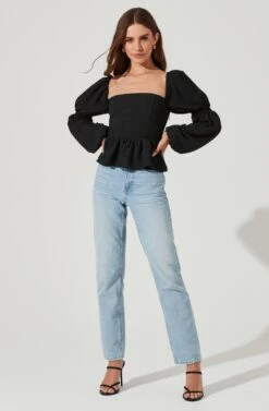 Cinched Long Sleeve Square Neck Top 21 Cinched Long Sleeve Square Neck Top -Dress Sales Store AT17101 BLACK 1979