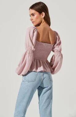 Cinched Long Sleeve Square Neck Top 32 Cinched Long Sleeve Square Neck Top -Dress Sales Store AT17101 LILAC 1843