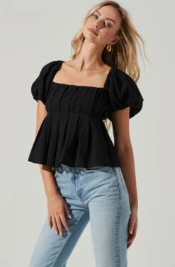 Pleated Back Cutout Bubble Sleeve Top 28 Pleated Back Cutout Bubble Sleeve Top -Dress Sales Store AT17233 BLACK 1794