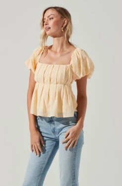 Pleated Back Cutout Bubble Sleeve Top 25 Pleated Back Cutout Bubble Sleeve Top -Dress Sales Store AT17233 YELLOW 1419