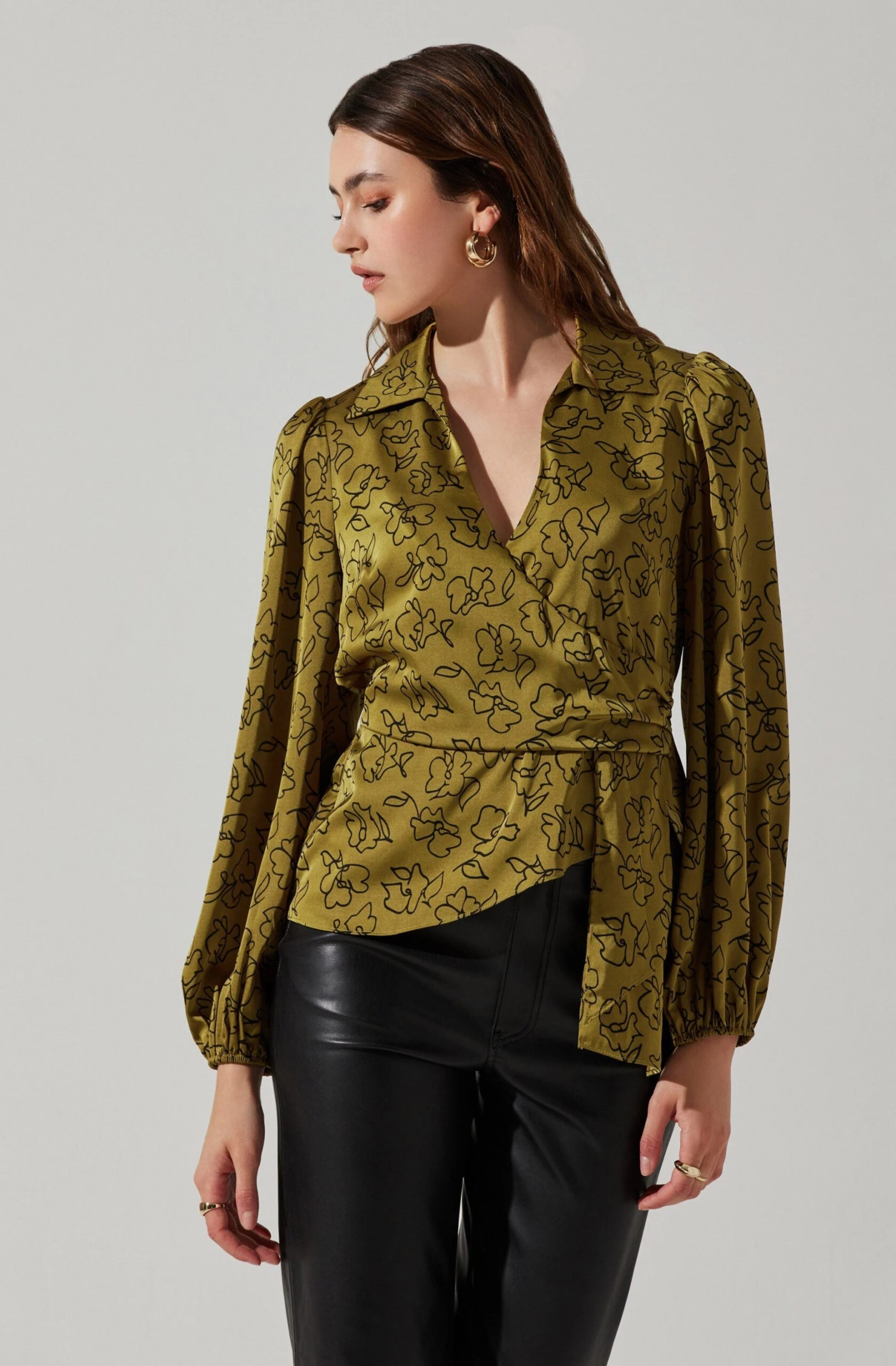 Asymmetrical Collared Floral Wrap Top 5 Asymmetrical Collared Floral Wrap Top - Image 3
