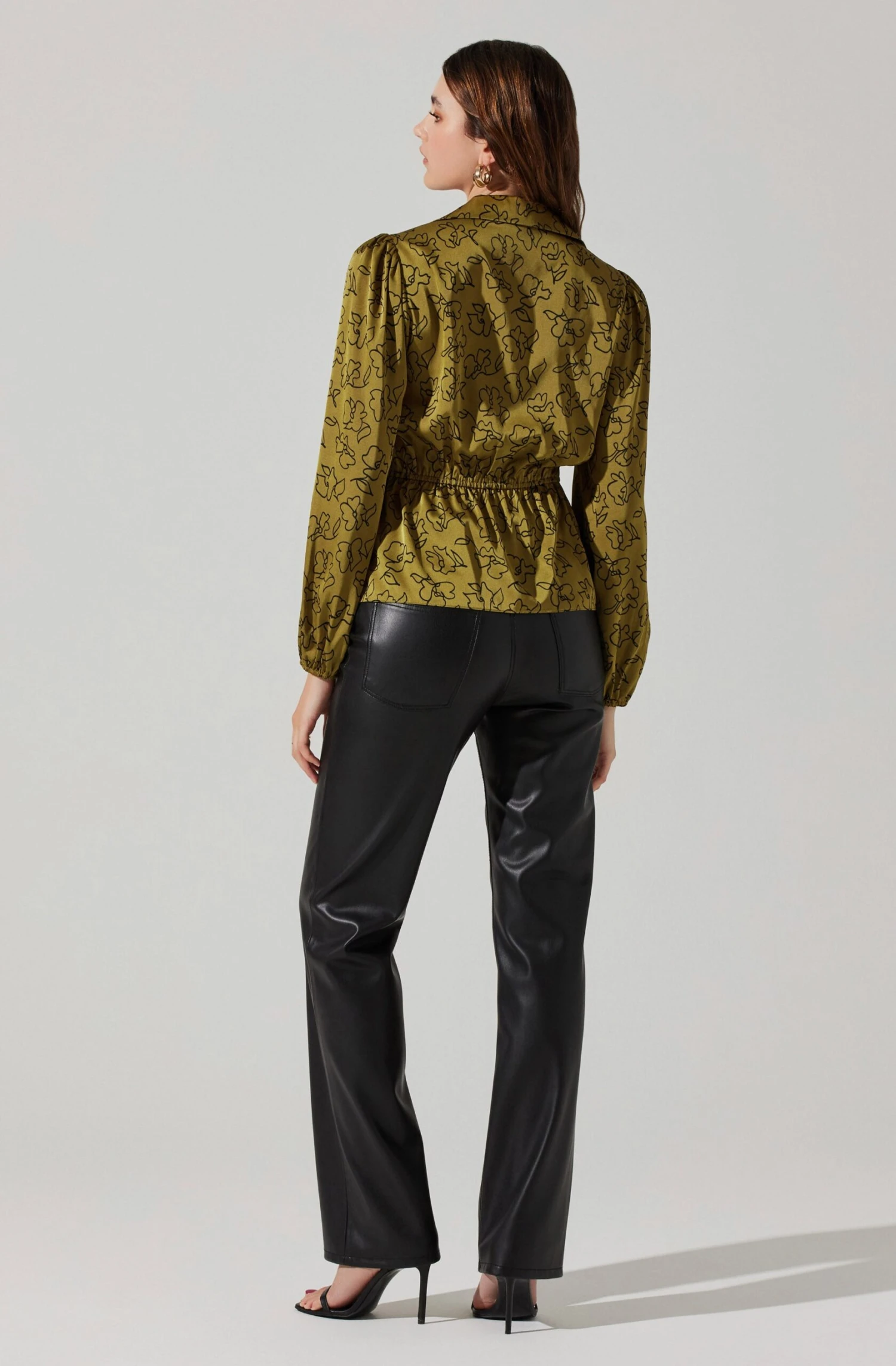 Asymmetrical Collared Floral Wrap Top 7 Asymmetrical Collared Floral Wrap Top - Image 5