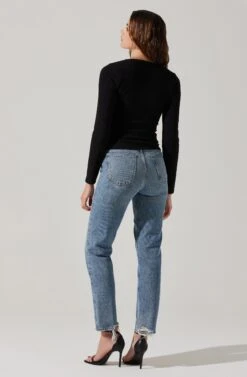 Long Sleeve Cupped Bust Knit Top 12 Long Sleeve Cupped Bust Knit Top -Dress Sales Store AT17996 BLACK 5