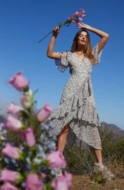 Adella Floral Ruffle Midi Dress 11 Adella Floral Ruffle Midi Dress -Dress Sales Store Shoot 0121